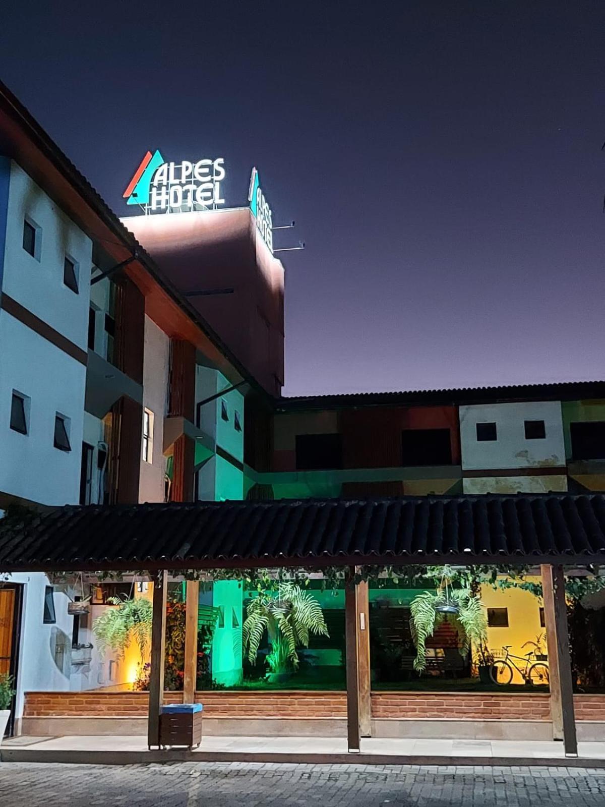 Alpes Hotel Venda Nova do Imigrante Exterior photo